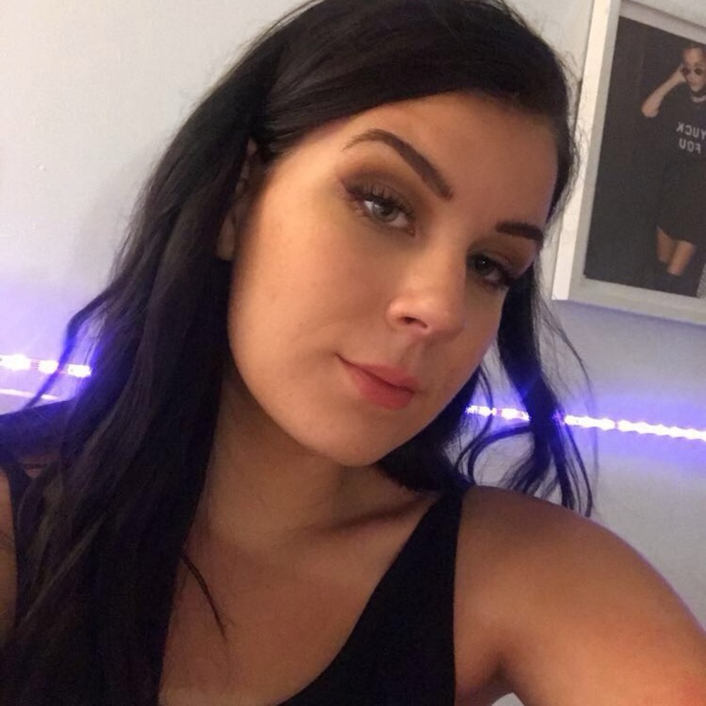 Meet your Posher, Samantha